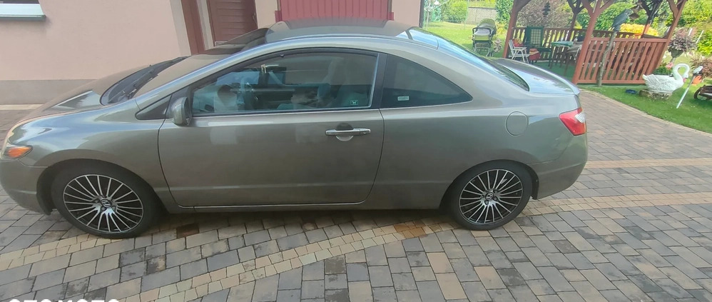 Honda Civic cena 16900 przebieg: 249340, rok produkcji 2007 z Trzebinia małe 106